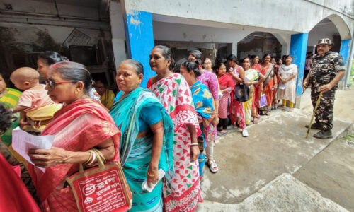 बंगाल में 92 फीसदी मतदान