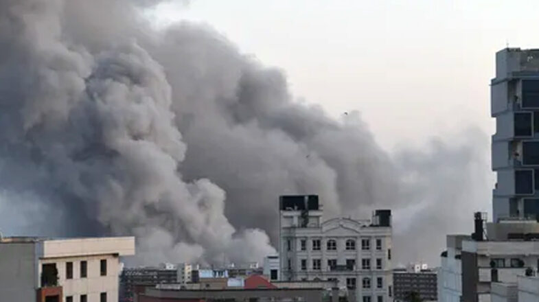 बमबारी बंद, बातचीत शुरू