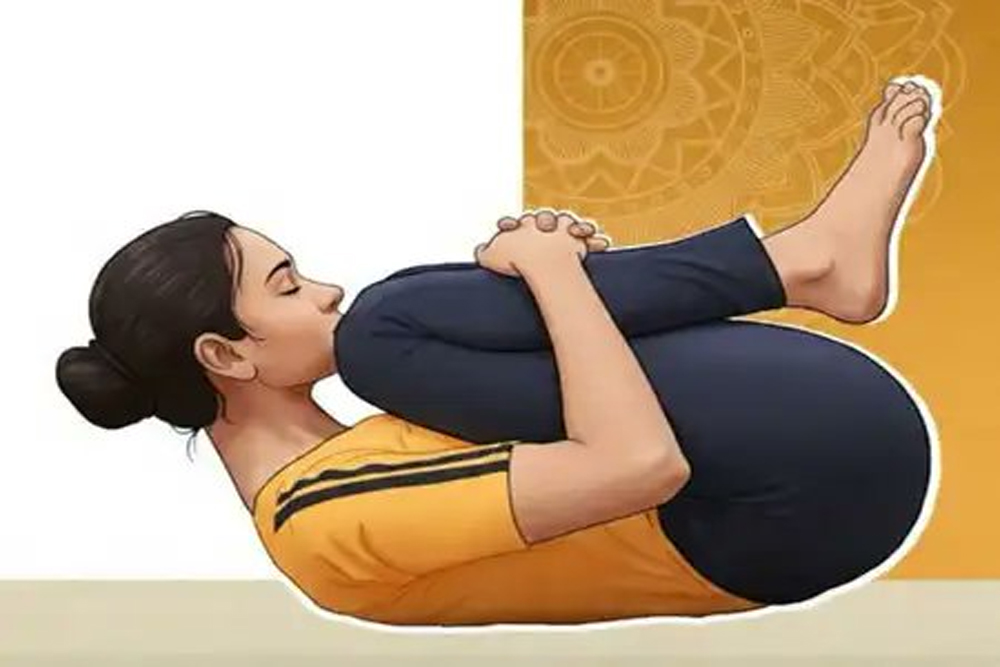 पाचन तंत्र को मजबूत बनाता है पवनमुक्तासन