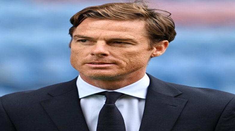 प्रीमियर लीग से रेलिगेशन के बाद स्कॉट पार्कर ने बर्नले छोड़ी