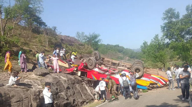 ऊधमपुर बस हादसा : 21 लोगों की मौत, 61 घायल