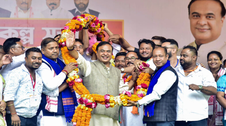 असम में क्या सचमुच एकतरफा मुकाबला?