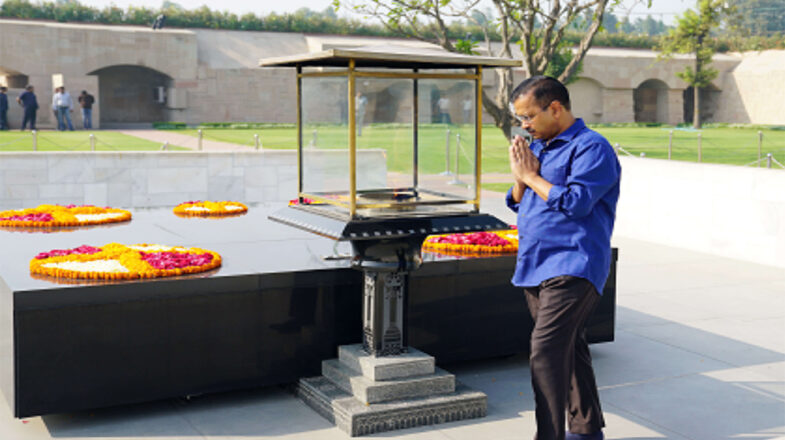 केजरीवाल को फिर गांधी याद आए