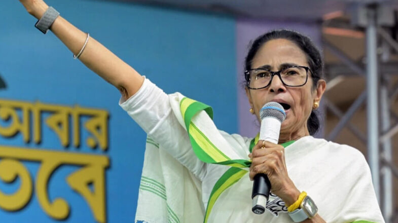 ममता को बाहरी वोट की चिंता क्यों?