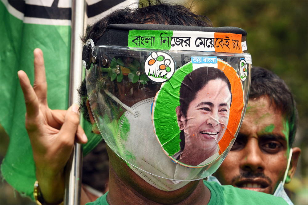 तृणमूल ने भी इसी अंदाज में जवाब दिया