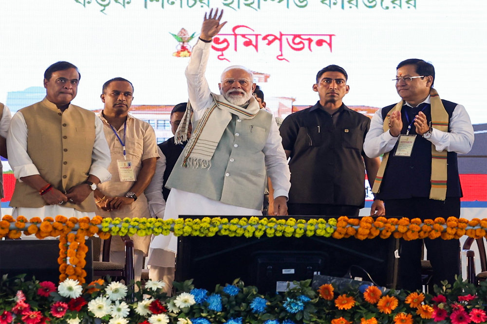 असम में भाजपा ने बड़ी ताकत लगाई है