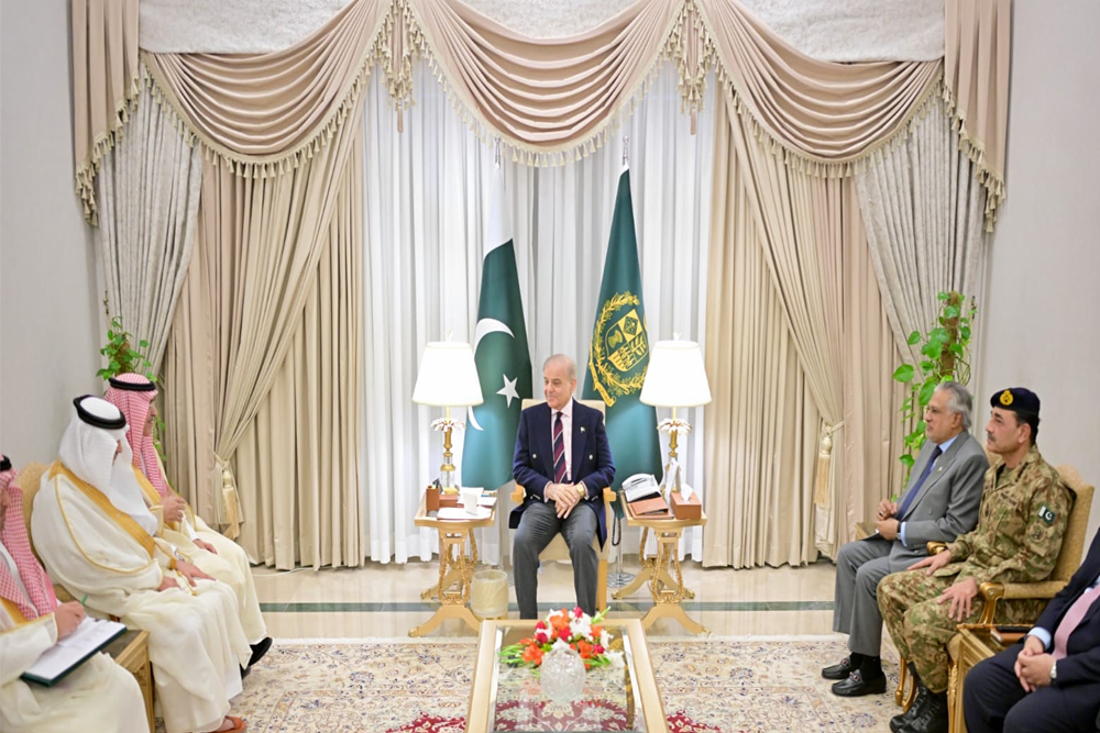 तो पाकिस्तान भी विश्व नेता!