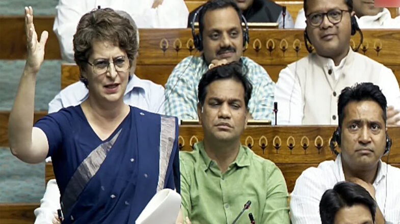 प्रियंका गांधी का आगे समय!