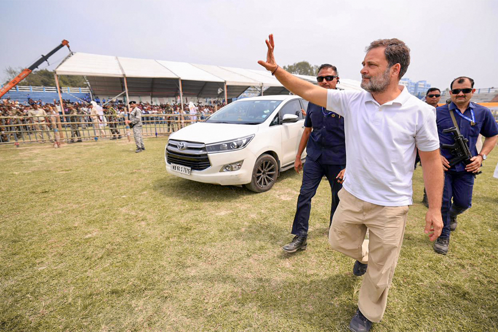 राहुल पांच साल के बाद बंगाल लौटे हैं