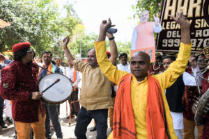 पश्चिम बंगाल में शहर-शहर भाजपा कार्यकर्ताओं का जश्न