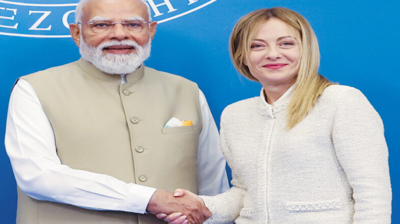 प्रधानमंत्री मोदी ने इटली की पीएम मेलोनी को भेंट की ‘मेलोडी’
