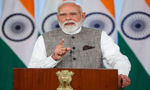 पानी सिर तक पहुंचा