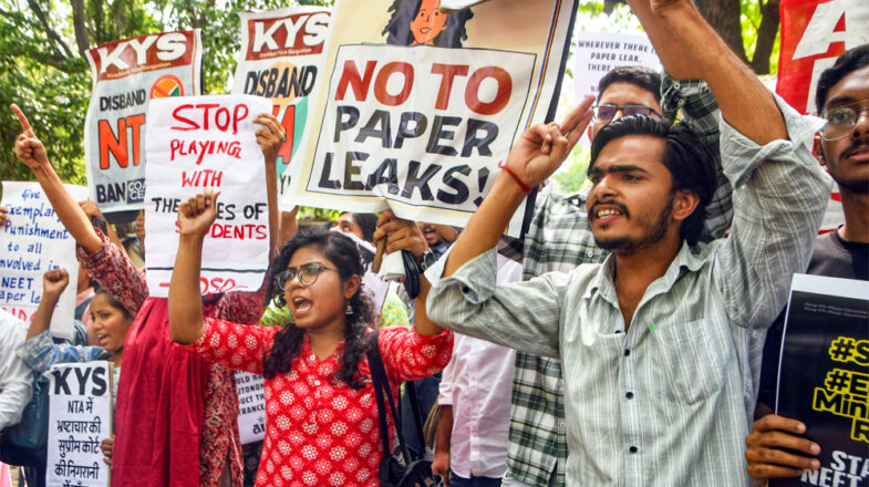 राजनीति का फर्क हर क्षेत्र में दिखता है