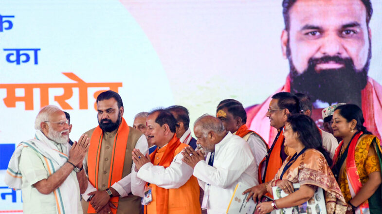 सम्राट मंत्रिमंडल में 32 नए मंत्री शामिल