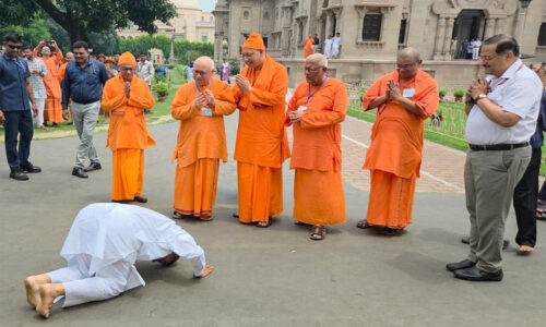 बंगाल में बदलने लगा माहौल
