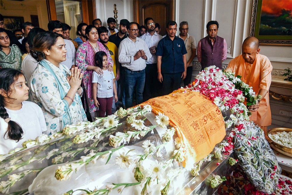 मुलायम सिंह के बेटे प्रतीक का निधन