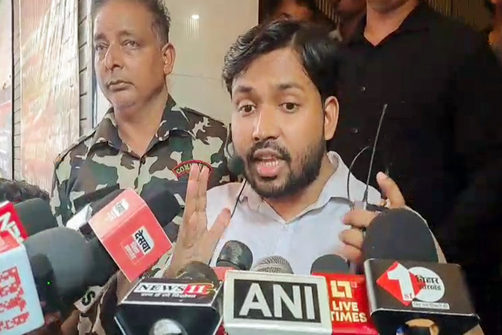 पटना : खान सर की कोचिंग पर हमला करने के आरोप में तीन लोग गिरफ्तार