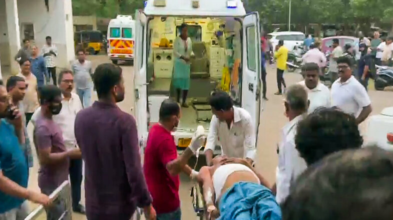 विशाखापट्टनम स्टील प्लांट हादसे में आठ की मौत