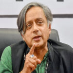पासपोर्ट, आधार को नागरिकता का प्रमाण बनाने के लिए कानूनी ढांचे में संशोधन हो: थरूर