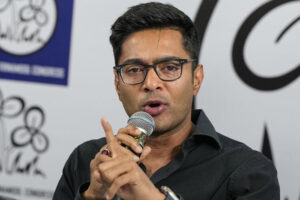 भाजपा के ‘गुंडों’ ने कोलकाता में तृणमूल कांग्रेस के कार्यालय में तोड़फोड़ की: अभिषेक बनर्जी