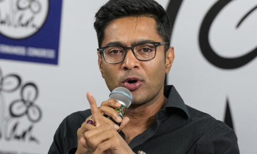 पश्चिम बंगाल: अभिषेक बनर्जी ने कानून-व्यवस्था पर उठाए सवाल