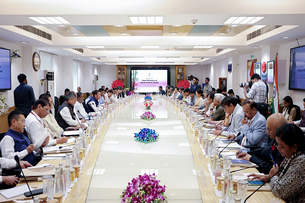नीति आयोग की बैठक में पहुंचे सभी सीएम