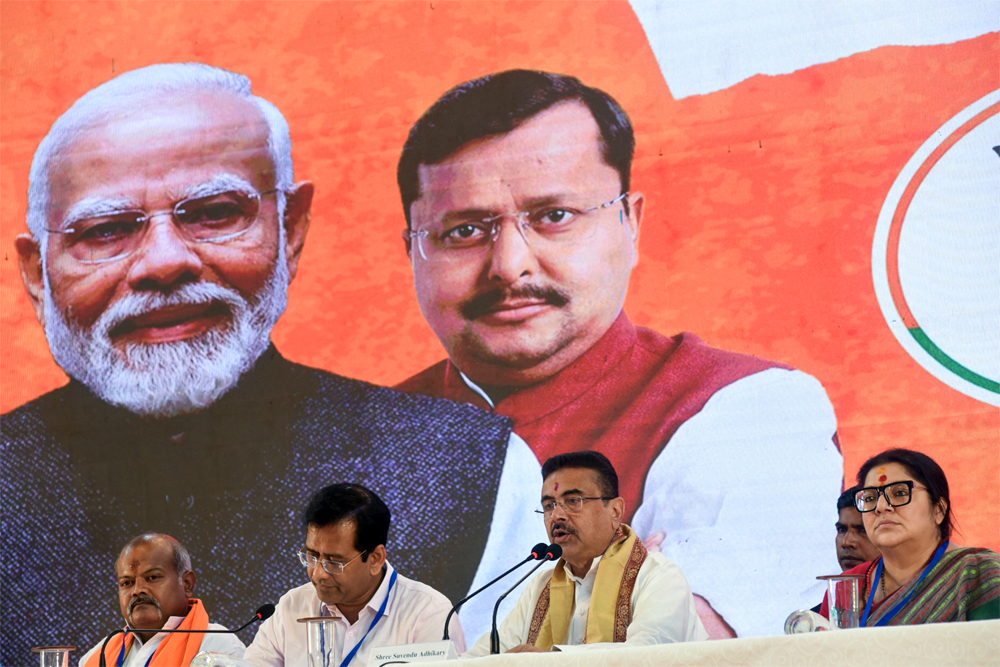 विनाश से विकास की ओर बंगाल