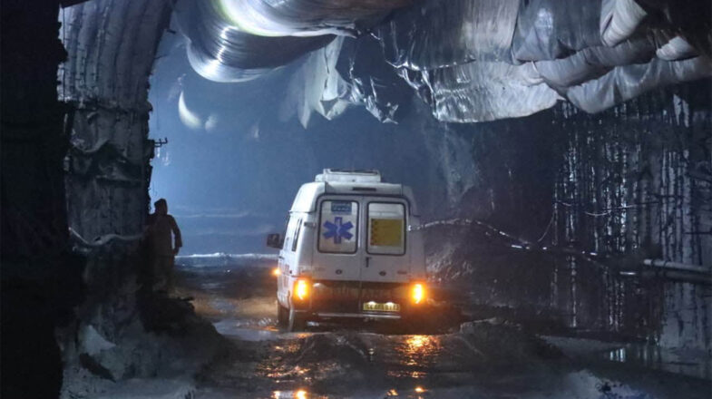 सिक्किम में निर्माणाधीन सुरंग ढहने से 10 लोगों की मौत