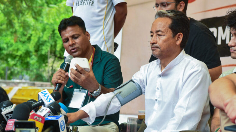 कॉजपा प्रदर्शन का 15वां दिन: वांगचुक की सेहत बिगड़ी