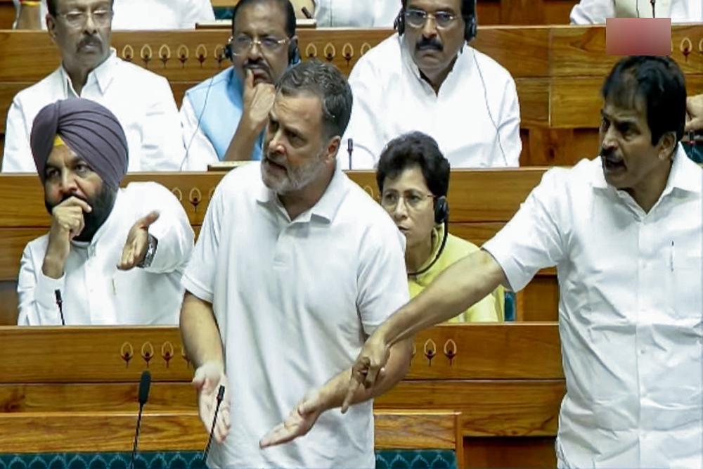 राहुल ने प्रदर्शनकारी छात्रों पर बलप्रयोग को लेकर लोकसभा में गृह मंत्री पर लगाए गंभीर आरोप