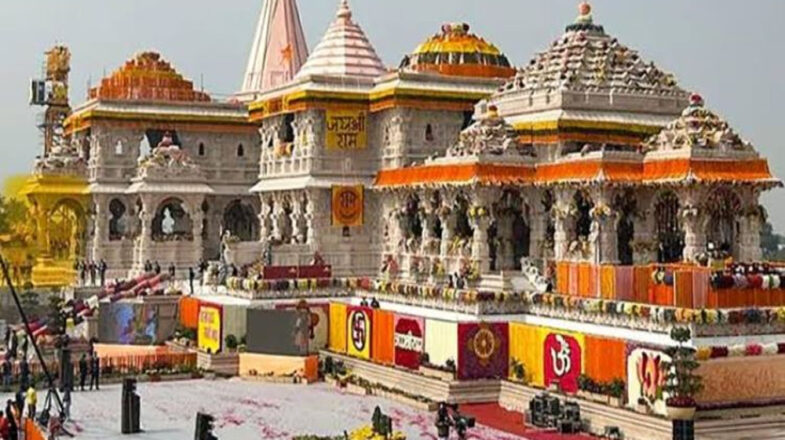 श्रद्धालु, अयोध्यावासी राम मंदिर ट्रस्ट की बैठक के नतीजों को लेकर उत्सुक