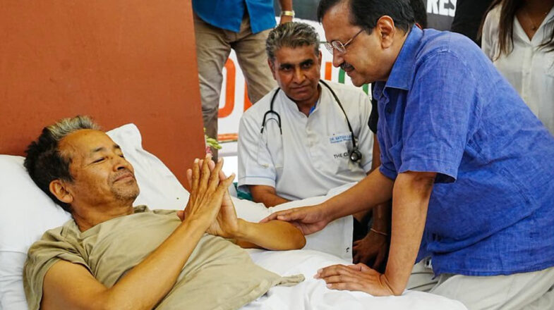 सोनम वांगचुक को जबरन उठाना अहंकारी मोदी सरकार की हार : केजरीवाल