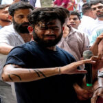 अभिजीत दीपके पर फेंकी गयी स्याही