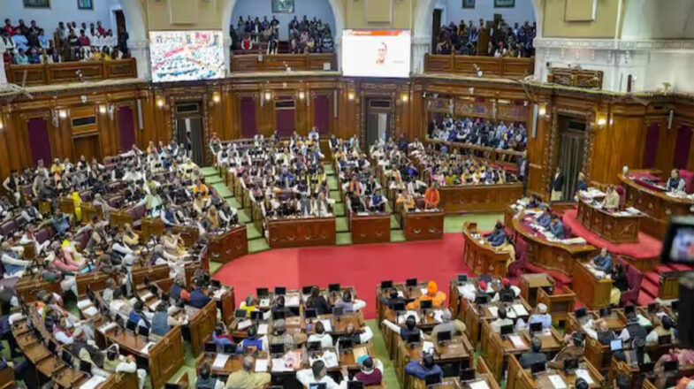 उत्तर प्रदेश मंत्रिमंडल ने तीन अगस्त से विधानमंडल का मॉनसून सत्र बुलाने को मंजूरी दी
