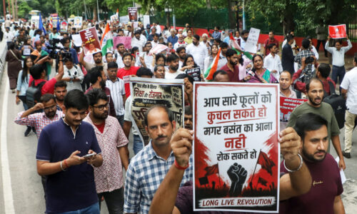यह एक पूरी पीढ़ी का आंदोलन है