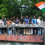 प्रदर्शनकारियों पर मुकदमा नहीं