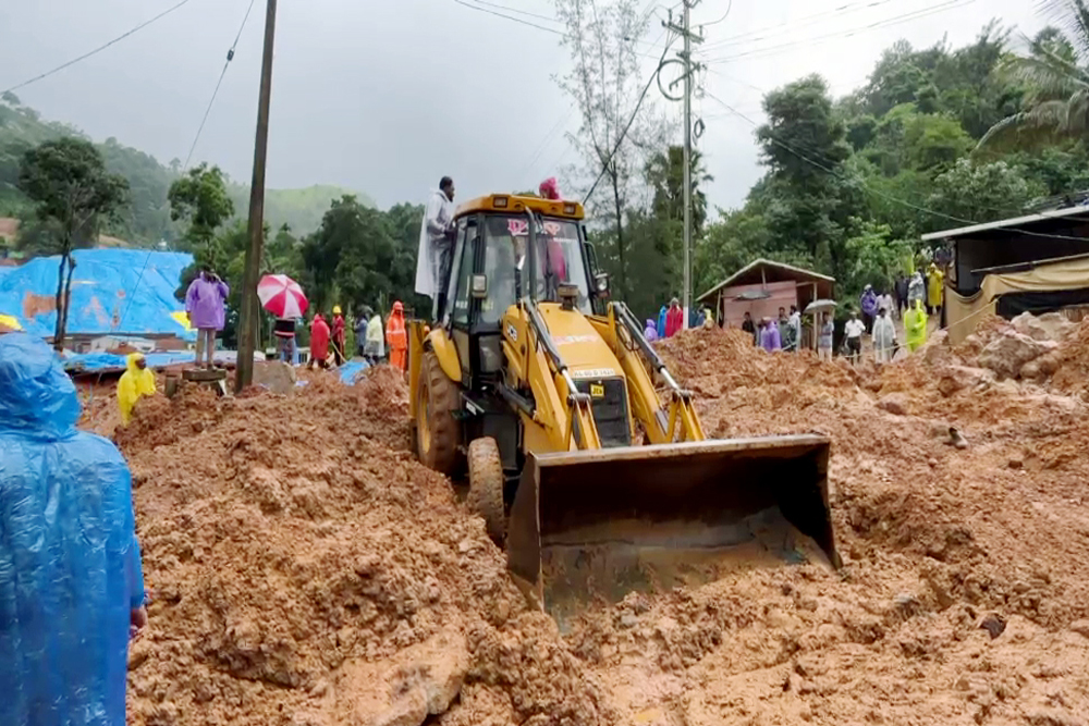 बारिश, बाढ़, भूस्खलन से तबाही
