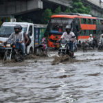 देश भर में बारिश, बाढ़ से आफत