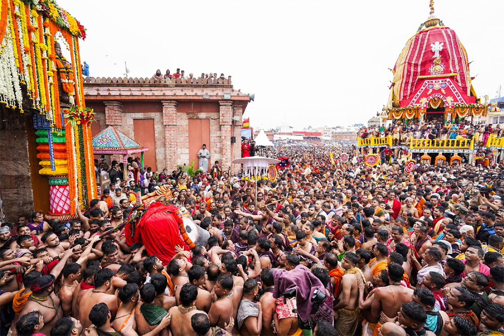 रथयात्रा में भगदड़, श्रद्धालु की मौत