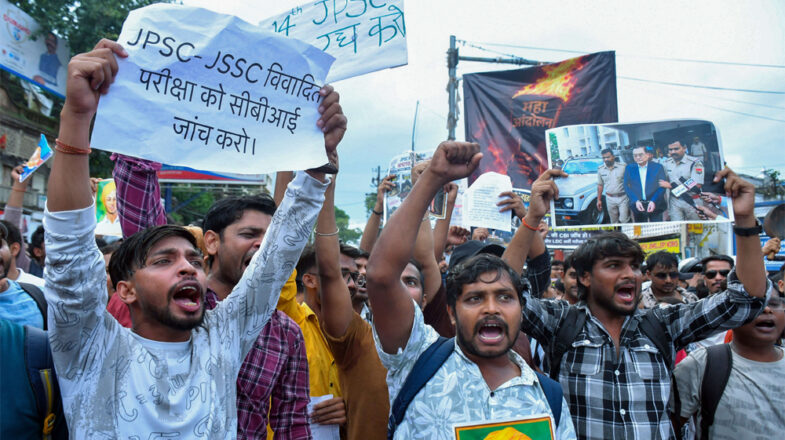 झारखंड में छात्रों का आंदोलन जारी