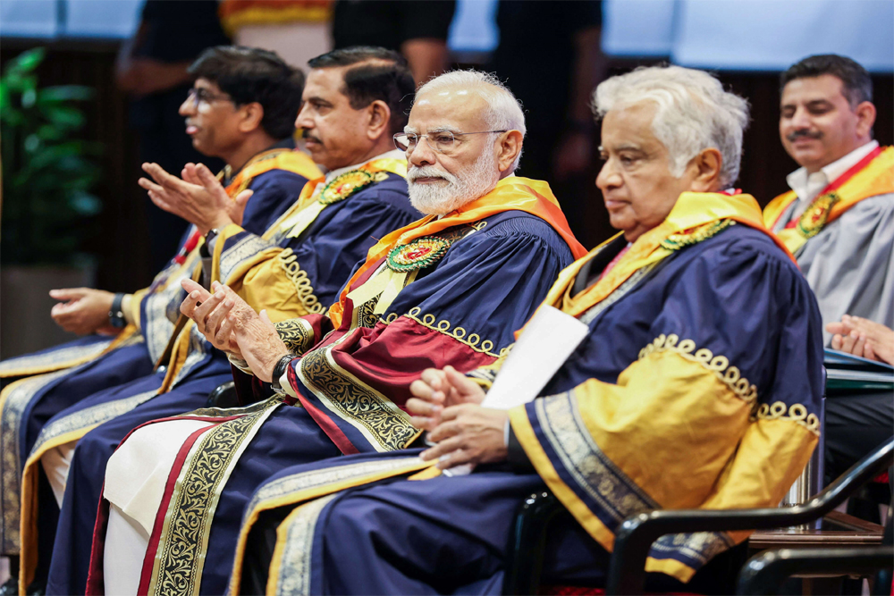 शिक्षा विभाग में क्या तमाशा चल रहा है