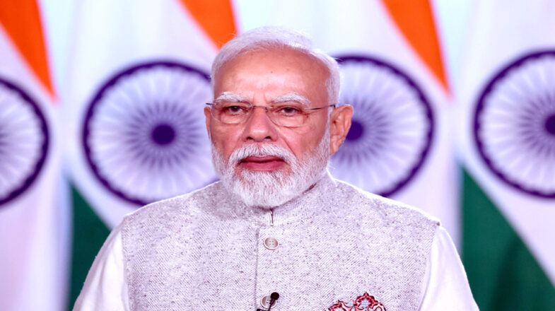 भारत की अंतरिक्ष यात्रा में सहयात्री बनें फ्रांस और दुनिया के अन्य देश: मोदी