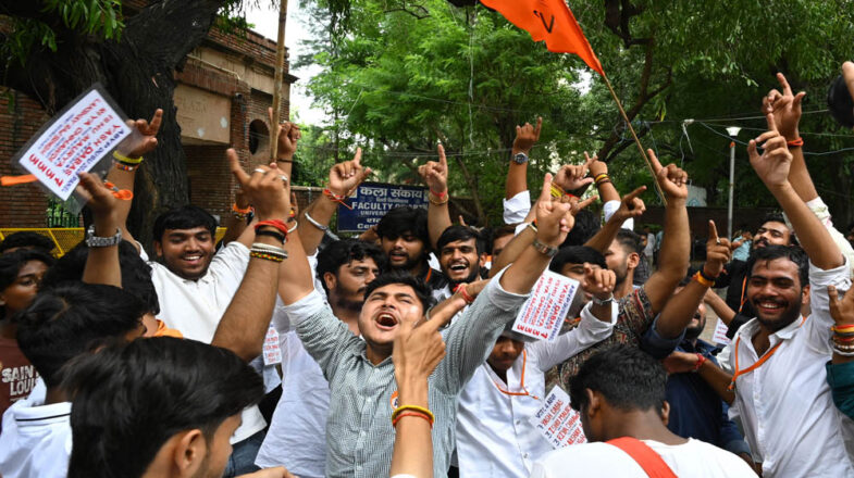 डूसू चुनाव: 15वें दौर की मतगणना के बाद अध्यक्ष पद पर अभाविप के यश डबास आगे