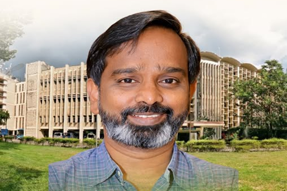 छात्र आत्महत्या मामला: आईआईटी मुंबई के डीन सूर्यनारायण डूला पद से हटाए गए