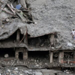 नेपाल में बाढ़ से मरने वालों की संख्या बढ़कर 1,344 हुई, करीब 4,900 लोग अब भी लापता
