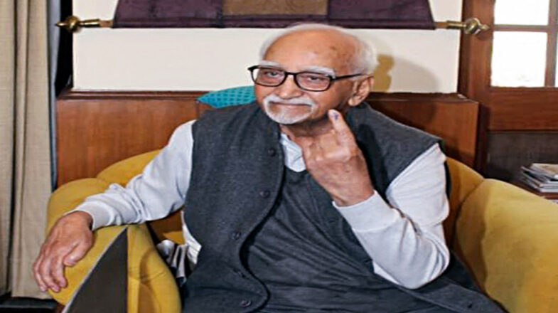 हामिद अंसारी के बयान पर विवाद