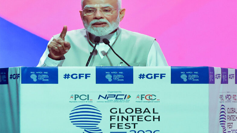 मोदी ने किया फिनटेक फेस्ट का उद्घाटन