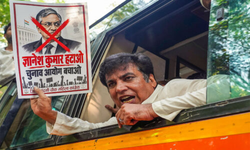 राजद ने रांची में प्रदर्शन किया, सीईसी ज्ञानेश कुमार के इ्स्तीफे की मांग