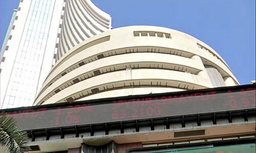 शेयर बाजार में 1,248 अंक की भारी गिरावट