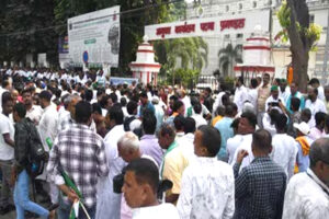 विधान परिषद की आठ सीट के लिए 164 उम्मीदवारों ने दाखिल किए नामांकन